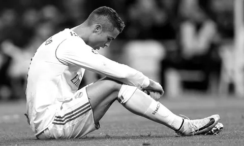 Đội nhà gục ngã, sao Real thừa nhận nhớ Ronaldo