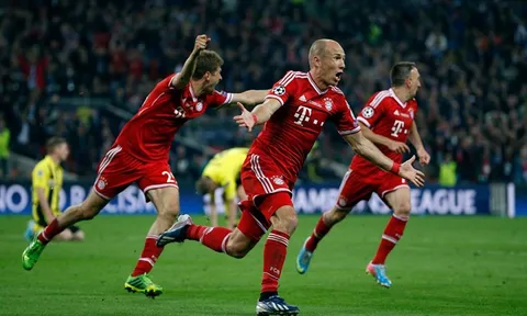 Robben chia tay Bayern Munich sau một thập kỷ gắn bó