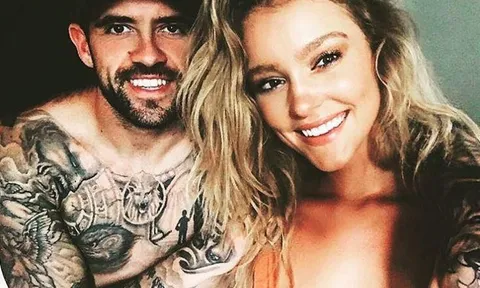 Rời Liverpool, Danny Ings 'bỏ' luôn người tình vì Hot girl