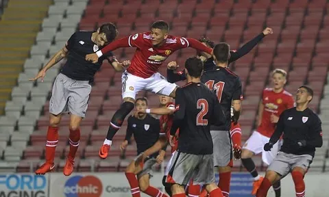 Rojo trở lại giúp đội dự bị Man Utd đánh bại Athletic Bilbao