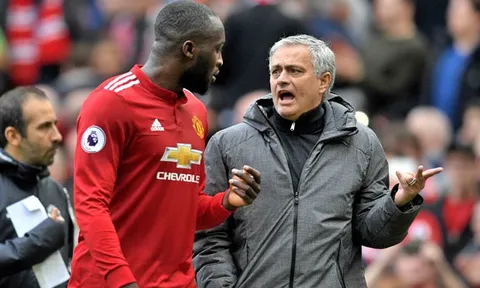 "Man Utd xuất sắc nhất với lối chơi khủng long"