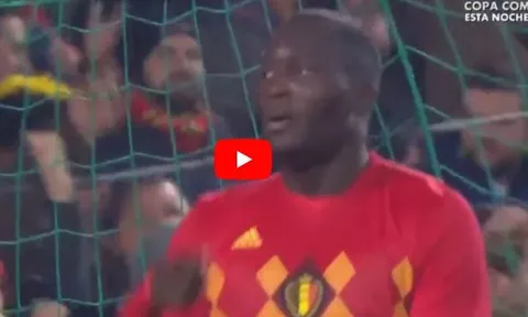 Romelu Lukaku đánh đầu tung lưới tuyển Nhật Bản
