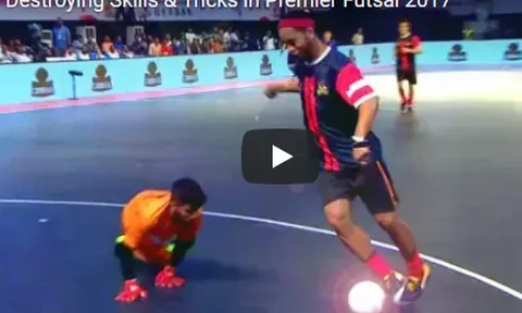 Ronaldinho đang nâng tầm giải Premier Futsal 2017