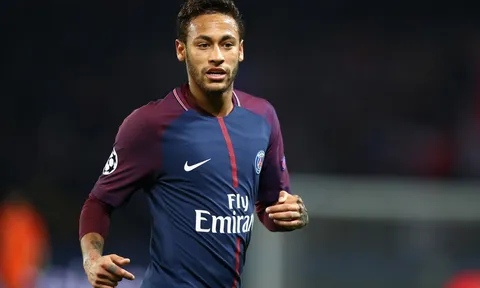 Ronaldinho đưa ra lời khuyên quý giá cho Neymar