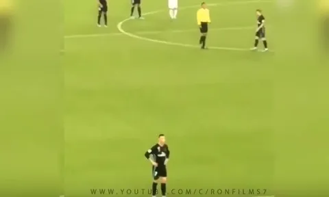 Ronaldo bực tức khi CĐV liên tục gọi tên Messi