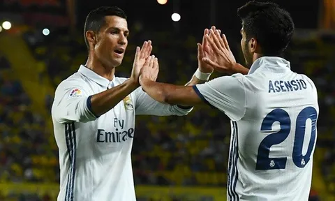 Ronaldo đòi lấy chỗ của Bale trao cho Asensio