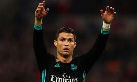 Ronaldo không muốn gia hạn hợp đồng với Real Madrid