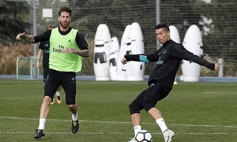 Ronaldo 'luyện' rabona trong buổi tập của Real