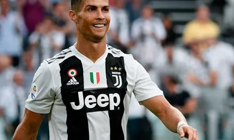 Ronaldo ra yêu sách cực choáng với Juventus