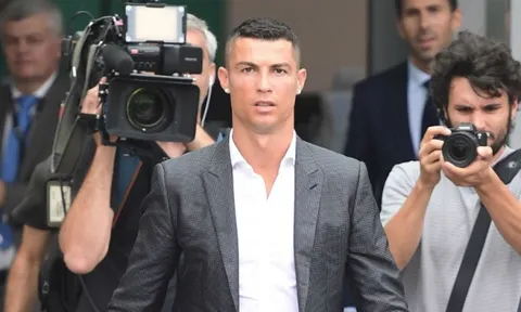 Tiết lộ: Ronaldo phải rời Real sau câu nói để đời