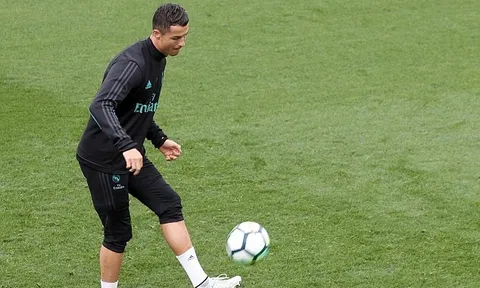 Ronaldo tập điên cuồng, quyết nổ súng trở lại ở La Liga