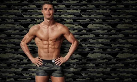 Ronaldo và những ngôi sao sở hữu thân hình chuẩn nhất làng bóng đá