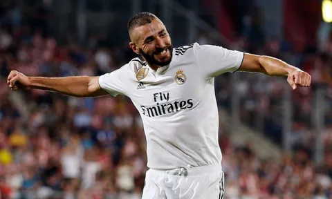 Ronaldo vừa đi, Benzema đã vượt mặt