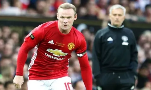 Rooney: Mourinho quá dễ thành mục tiêu của sự chỉ trích