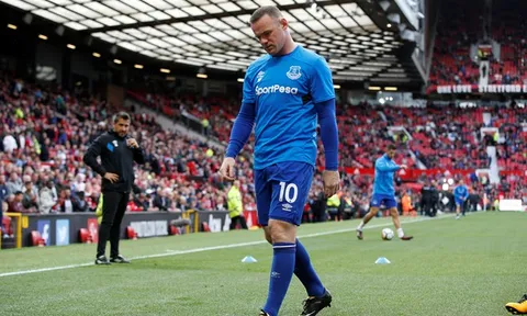 Rooney, vật vờ trong ánh hào quang đã qua