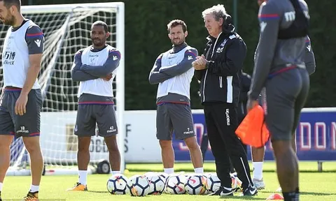 Roy Hodgson lần đầu 'lên lớp', Crystal Palace quyết vượt 'vũ môn'