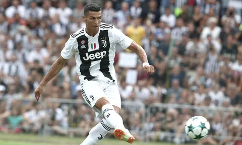 "Có Ronaldo, Juve cũng khó bước lên đỉnh châu Âu"