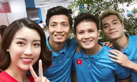 Động viên U23 Việt Nam, hoa hậu Đỗ Mỹ Linh nói lời ẩn ý