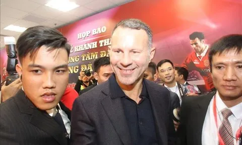 Ryan Giggs muốn khám phá Sơn Đoòng và các danh thắng của Việt Nam