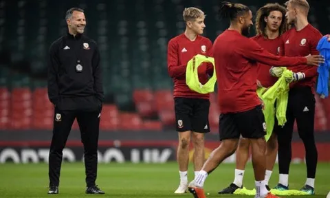 Ryan Giggs hài lòng khi nhìn thấy phương án đánh bại Tây Ban Nha