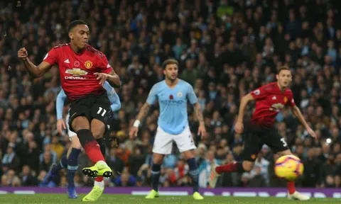 'Tôi thất vọng về màn trình diễn của Martial trước Man City'