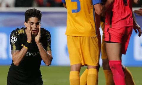 Sa lầy ở đảo Síp, Dortmund sắp văng khỏi Champions League