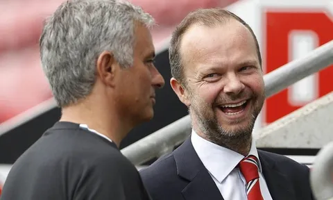Sa thải Mourinho, Man United lập tức bỏ túi 120 triệu bảng