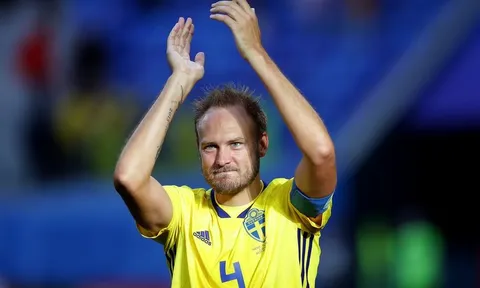 Chủ tịch Helsingborgs: "Tôi không thể ngăn Granqvist đến Man Utd"