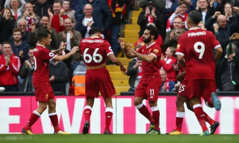 Salah chẳng thể 'gánh' hàng thủ Liverpool mãi được