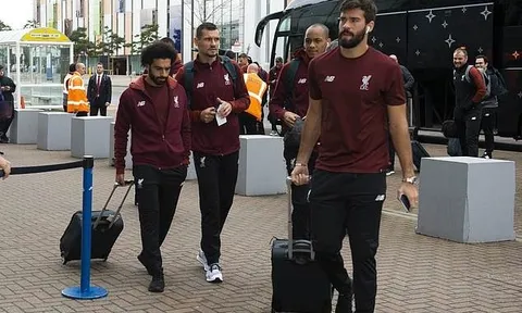 Salah tỏ ra 'lạc quẻ' khi cùng Liverpool hành quân sang Italia