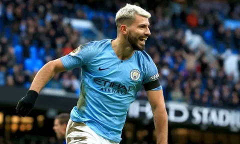 San bằng kỷ lục Alan Shaerer, Aguero giúp Man City hủy diệt Chelsea bằng một 'set tennis'