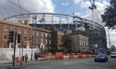Sân White Hart Lane mới đã nên hình hài khá hoành tráng
