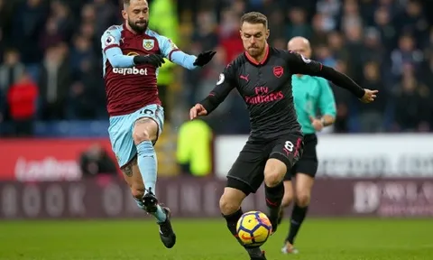 Sanchez ghi bàn nhưng Ramsey mới là thần tài của Pháo thủ