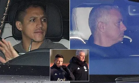 Sanchez hậm hực tới sân tập khi bị Mourinho loại khỏi đội hình M.U