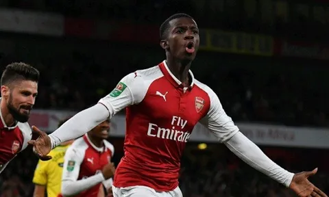 Lập công lớn, sao trẻ Arsenal đi vào lịch sử