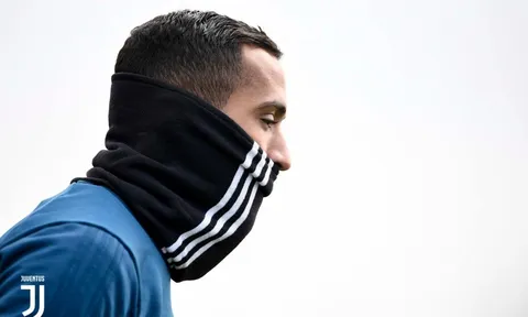 Sao Juventus tập trong giá rét, quyết tâm hạ Napoli
