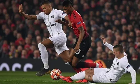 Sao Liverpool "cười hả hê" trên nỗi đau của Man Utd