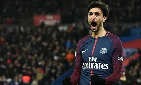 Sao PSG đóng sập cửa với Liverpool