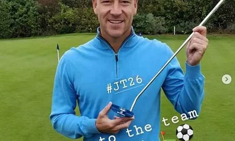 Sắp cập bến Aston Villa, John Terry vẫn có hành động khiến CĐV Chelsea ấm lòng