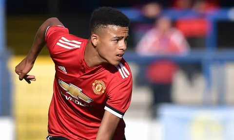Sau Gomes và Chong, Solskjaer úp mở cho sao 17 tuổi ra mắt