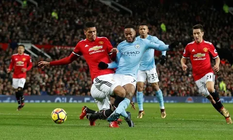 Sau vòng 16 Premier League: M.U cúi đầu, Man City cô đơn trên đỉnh