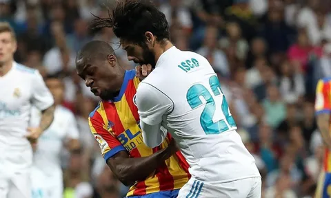 Sau vòng 2 La Liga: 'Khúc cua' không đúng thời điểm của Real Madrid