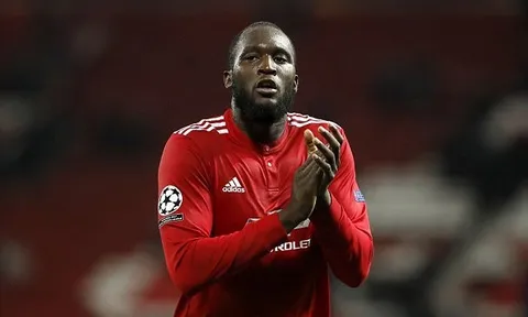 Scholes: Lukaku sa sút bởi Man Utd thiếu một số 10