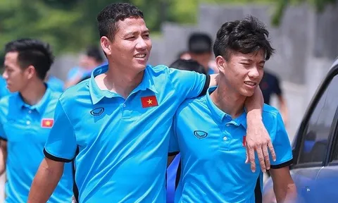 U23 Việt Nam: "Chú - cháu song Đức", từ cái khoác vai đến cặp "sát thủ"