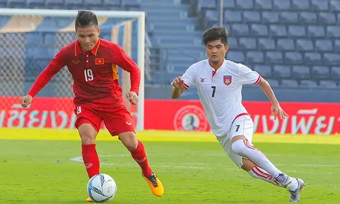 Thai-League sẵn sàng nổ “bom tấn”: Chê Công Phượng ắt là Quang Hải!