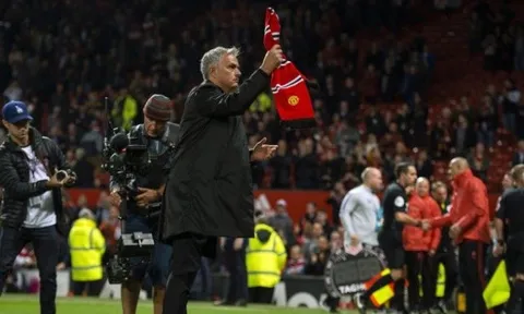 Tại sao nói thất bại trước Spurs là sự đau đớn tột cùng của Mourinho?