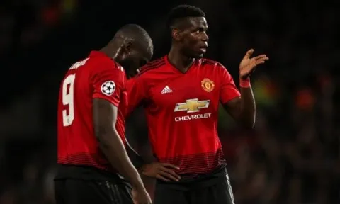 "Chúng tôi có thể đá ở vị trí trung vệ để đối đầu với Lukaku"