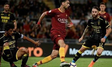Serie A đêm qua: AS Roma dạo chơi và Benevento Calcio thứ hai xuất hiện