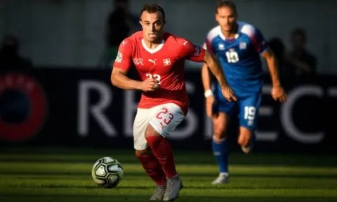 Shaqiri thăng hoa, Thụy Sĩ hủy diệt Iceland bằng chiến thắng của một set tennis