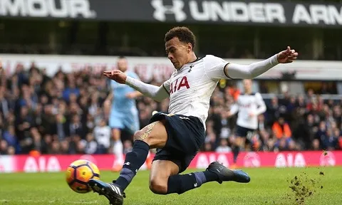 Shearer gạt Tottenham ra khỏi cuộc đua vô địch